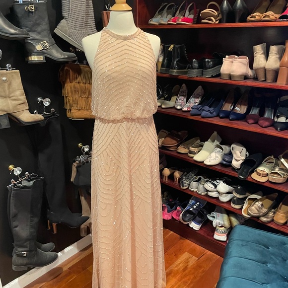 Perfect Gown for summer Wedding - Picture 5 of 8